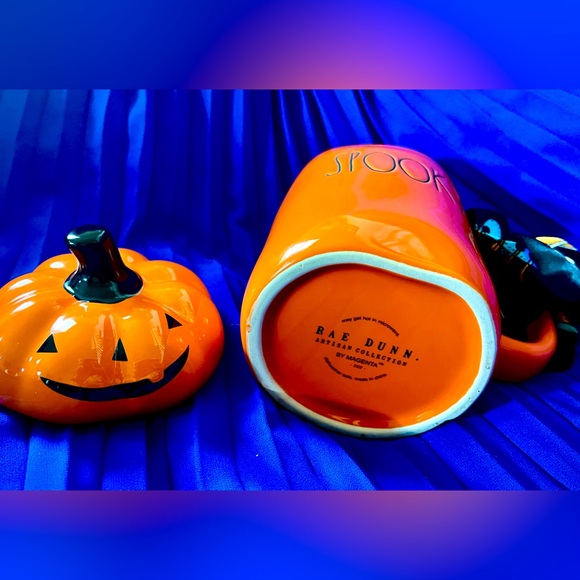 Rae Dunn "Spooky" Pumpkin Mug with Lid By Magenta Large Cup Fall Halloween Decor - Picture 4 of 4